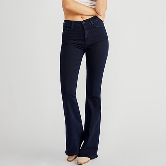 MOTHER The Super Cruiser Flare Jeans - Picture 4 of 10